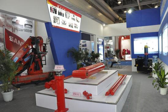 湖北龙岩(yan)浩发机械(xie)制造有限(xiàn)责任公司(si)(5G网站)展區(qū)風采