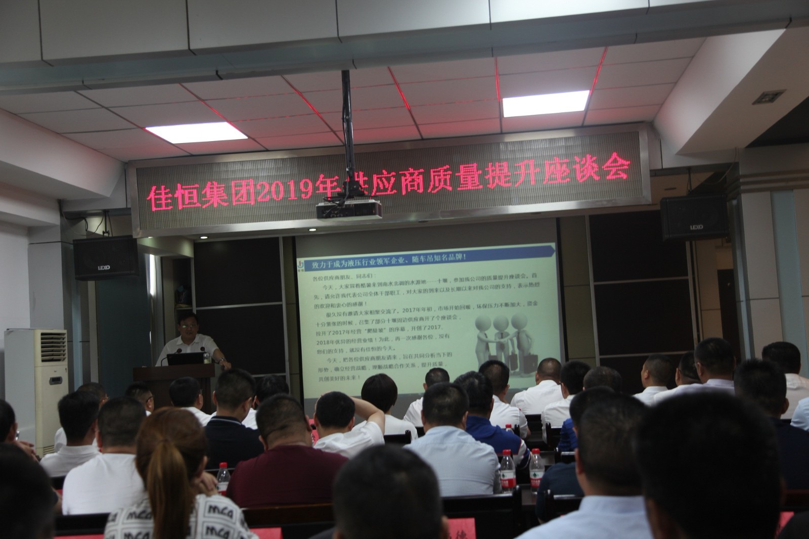 1563324877415415.jpg 1563324877415415.jpg